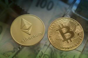 Read more about the article Bitcoin vs. Ethereum – Ist Ethereum besser als Bitcoin?